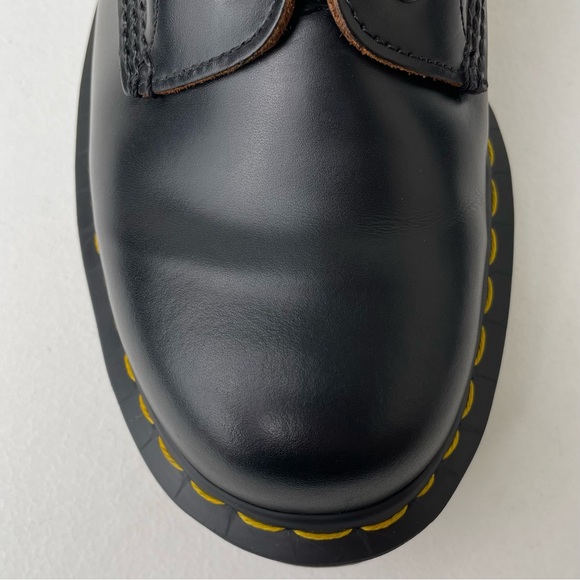 Dr. Martens MIE Black Quilon Leather 1460 England Boots UK 8 - Picture 7 of 16